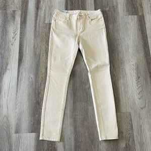 Bullhead Denim mid-rise skinny beige jeans size 26 NEW